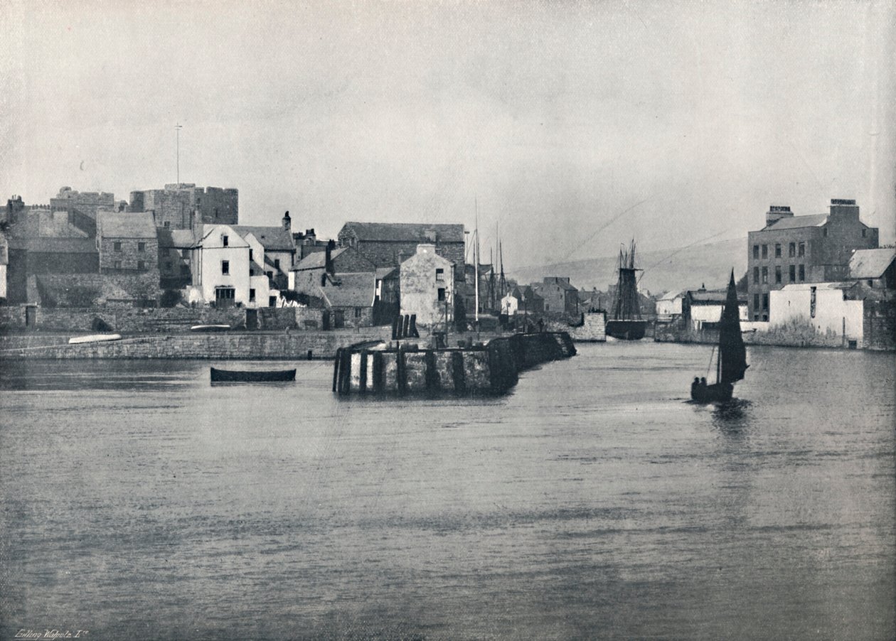 Castletown - Desde el muelle, mostrando el Castillo de Rushen, 1895 de Unbekannt