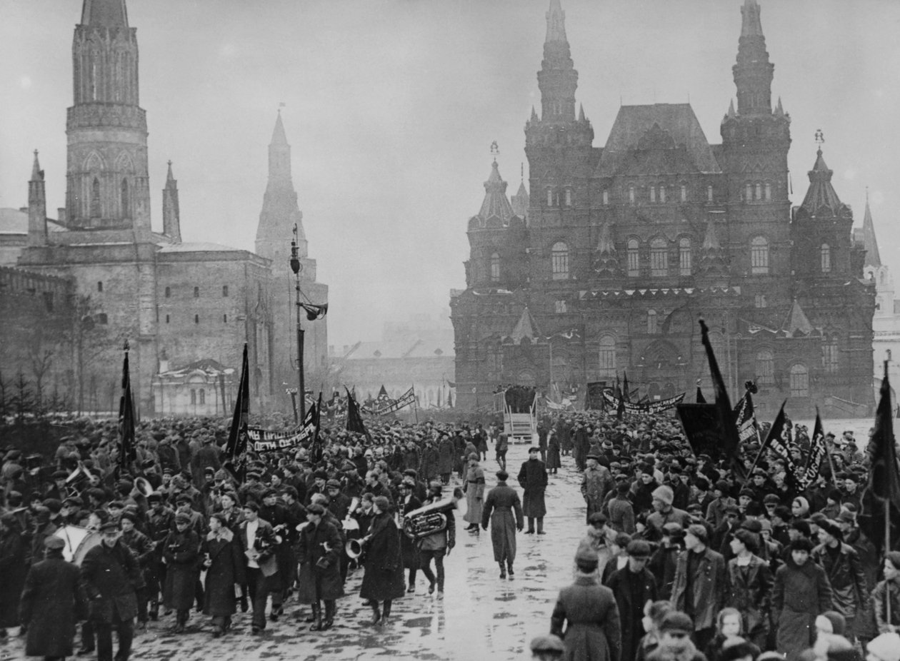 Celebraciones con motivo del 8º aniversario de la Revolución de Octubre en Moscú, 1925 de Unbekannt