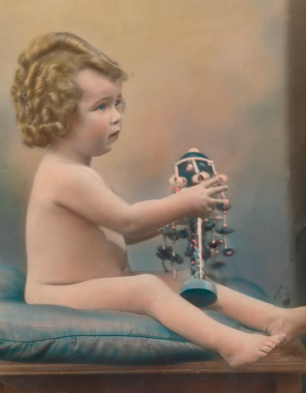 Niño con juguete, c. 1920 de Unbekannt