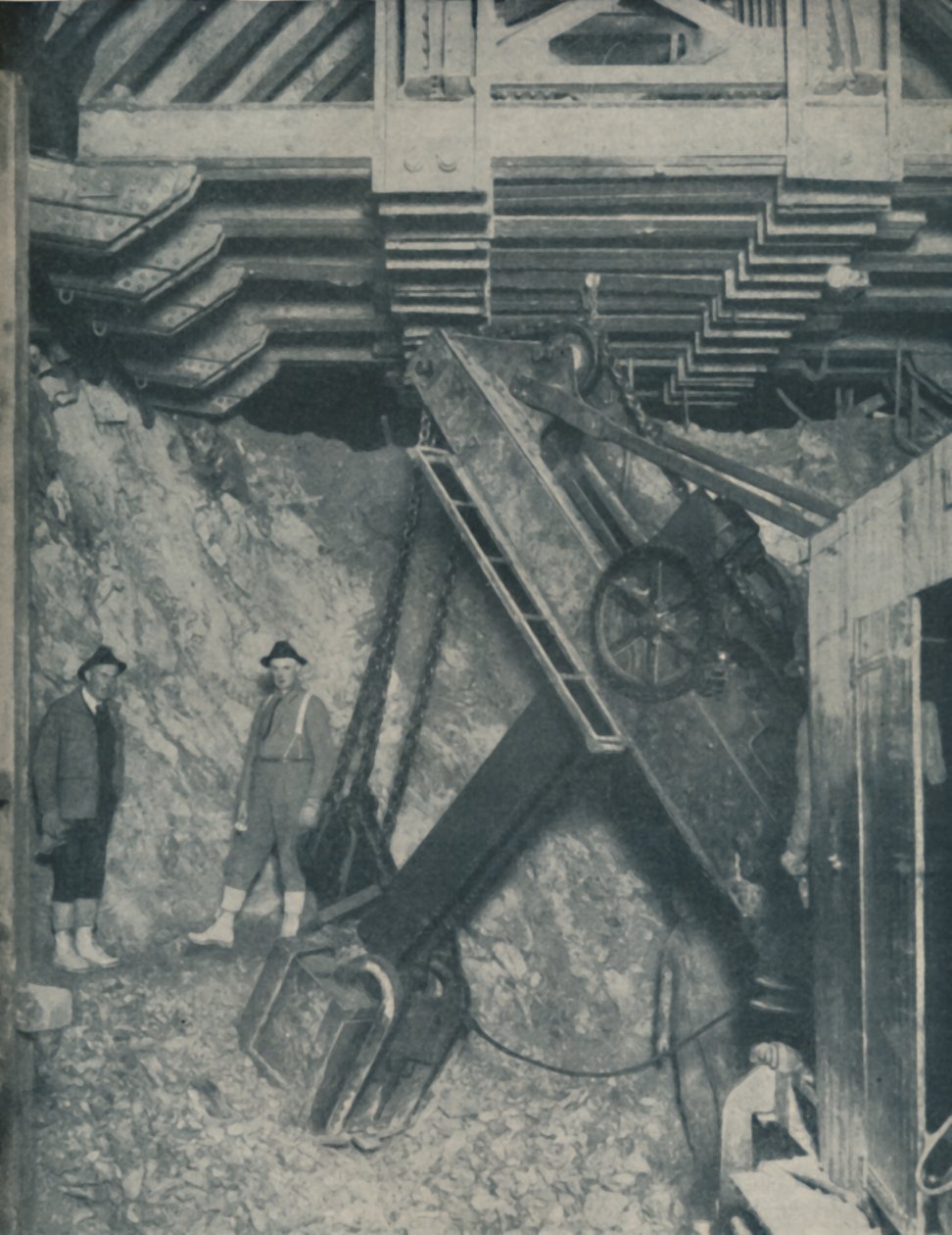 Excavando el corazón de una montaña para un túnel en Colorado de Unbekannt