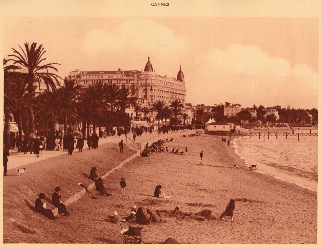 Paseo de la Croisette - Playa y Casino, Cannes, 1930 de Unbekannt