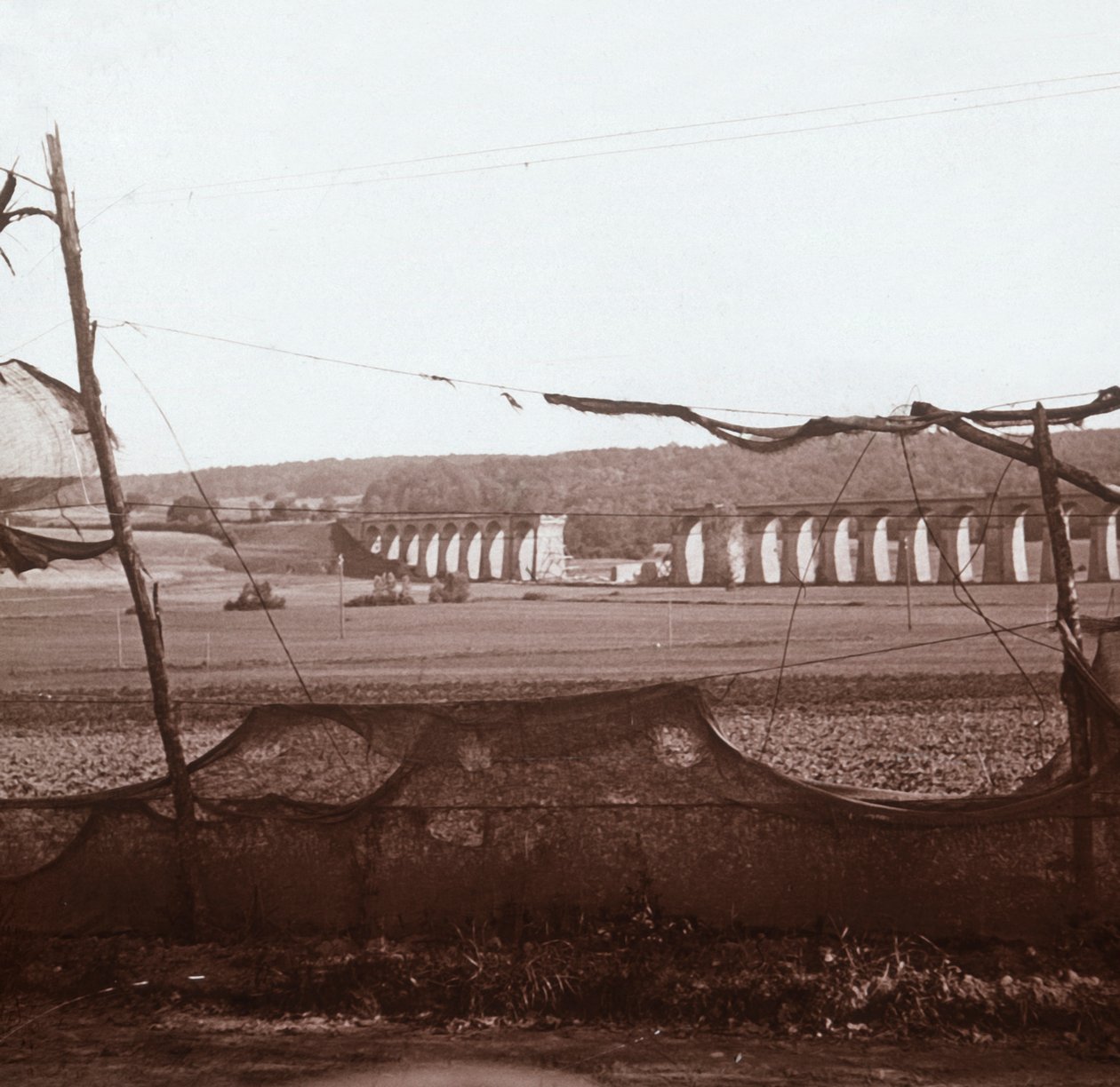 Viaducto de Dannemarie, norte de Francia, c1914-c1918 de Unbekannt