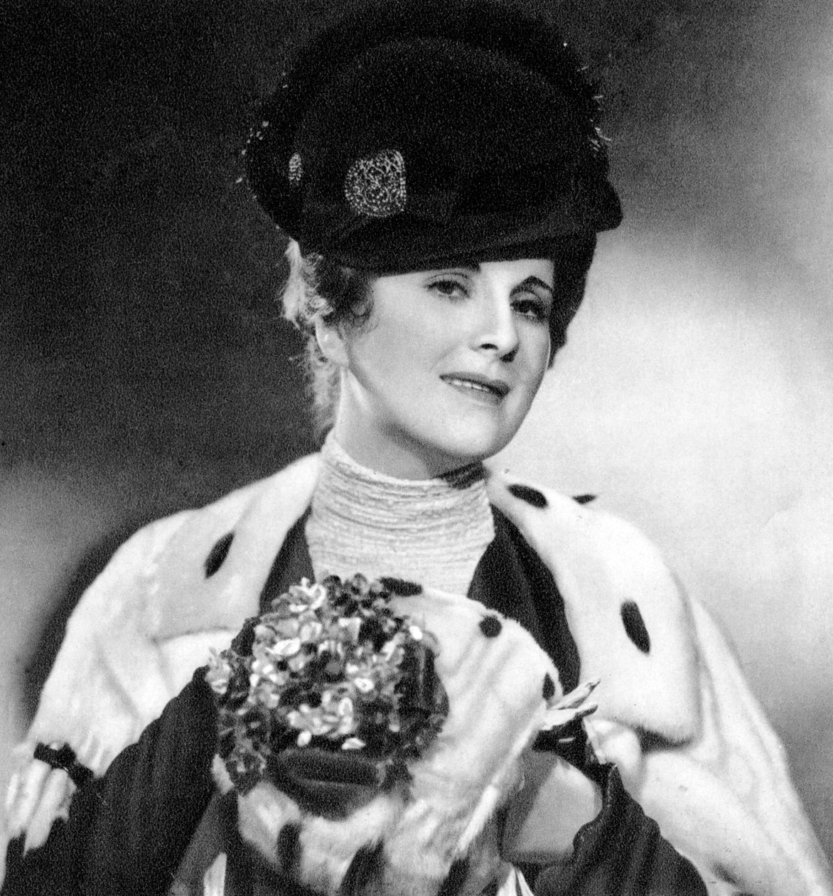 Diana Wynyard, actriz británica de teatro y cine, 1934-1935 de Unbekannt