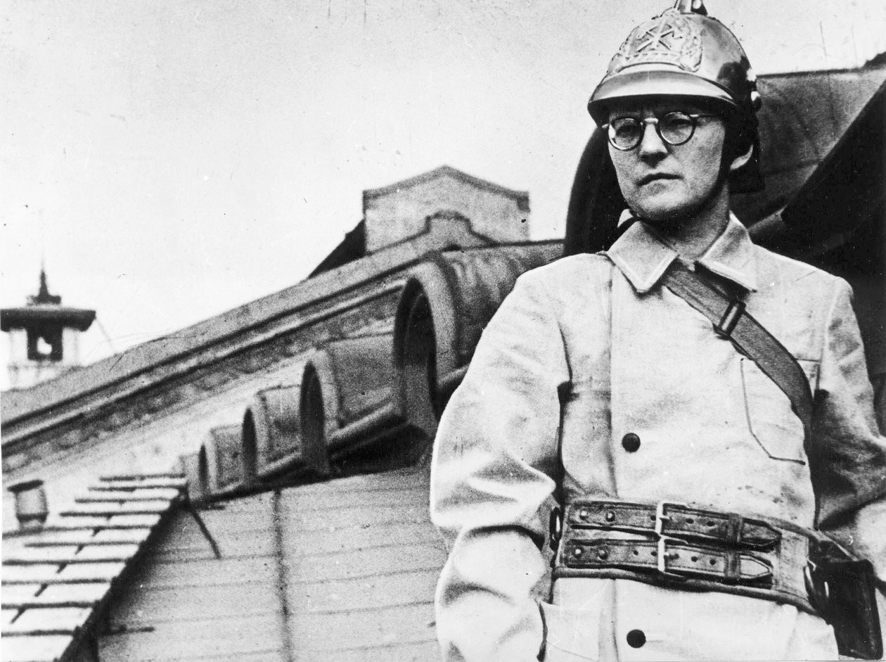 Dmitri Shostakovich, compositor ruso, durante el Sitio de Leningrado, URSS, Segunda Guerra Mundial, 1941 de Unbekannt