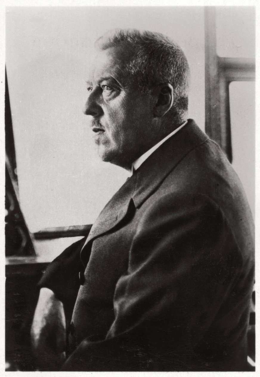 Dr. Hugo Eckener, gerente de Luftschiffbau Zeppelin, c. 1917-1933 de Unbekannt