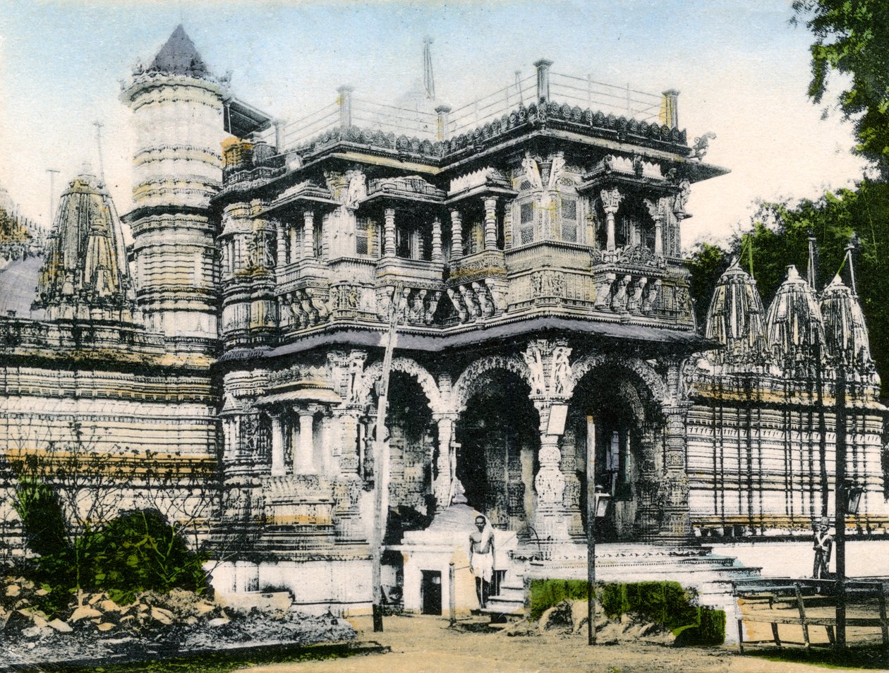 Entrada a la tumba de Huthi Singh, Ahmedabad, India, principios del siglo XX de Unbekannt