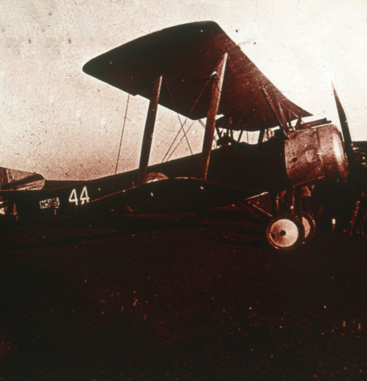 Avión de combate despegando, c1914-c1918 de Unbekannt