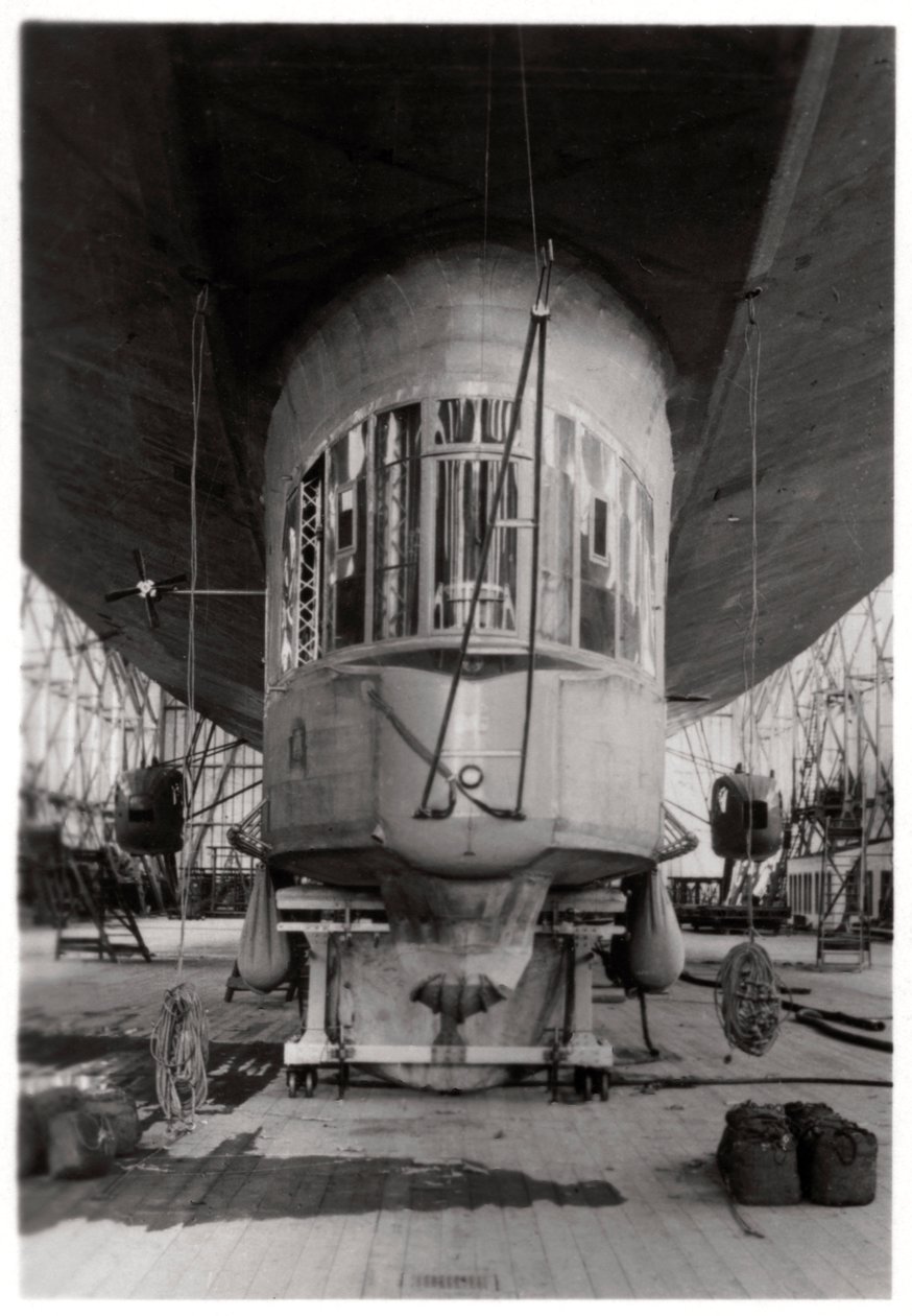 Góndola de un dirigible Zeppelin, Lago de Constanza, Alemania, c1909-1933 de Unbekannt