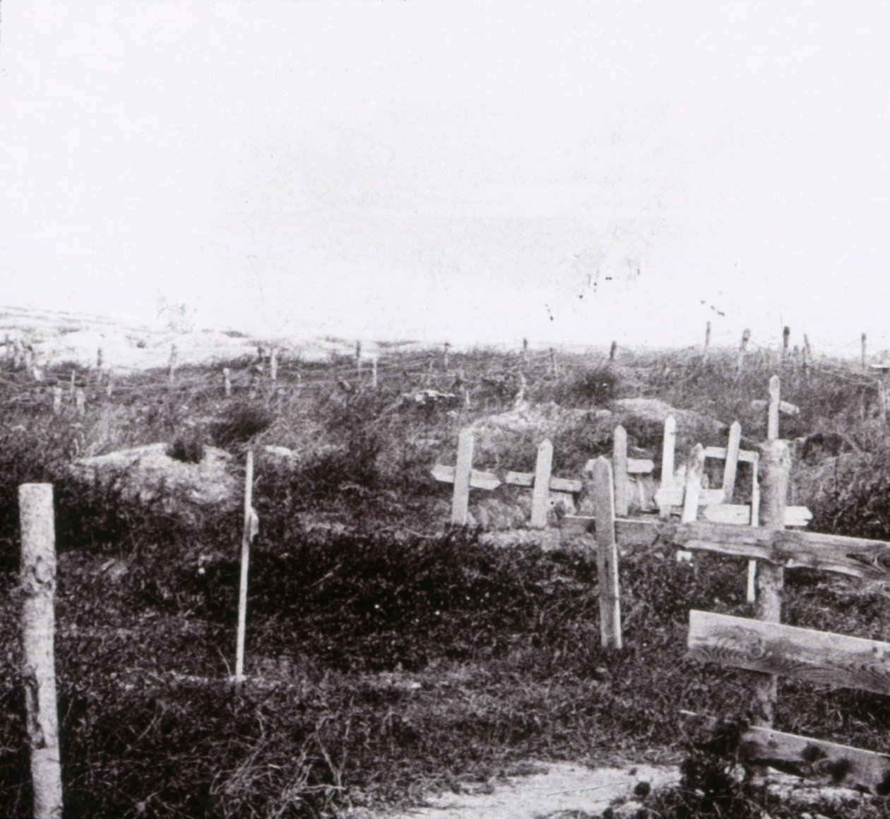 Tumbas, Massiges, norte de Francia, c1914-c1918 de Unbekannt