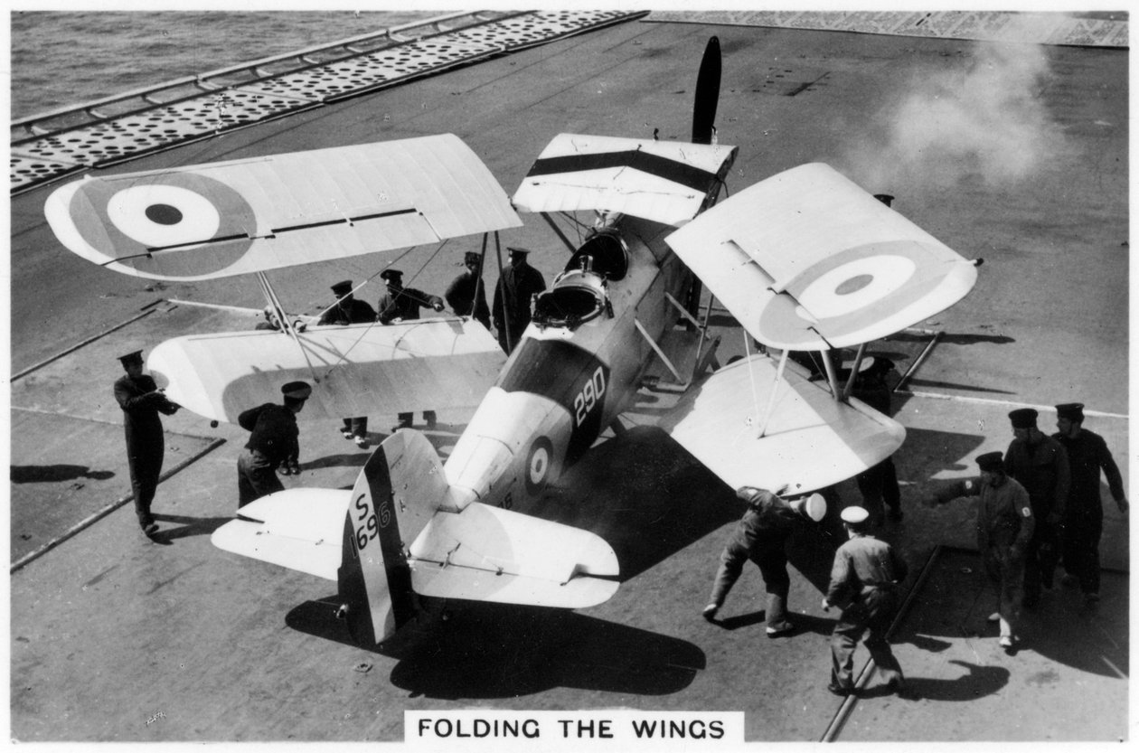Hawker Osprey en la cubierta del portaaviones HMS Eagle de Unbekannt