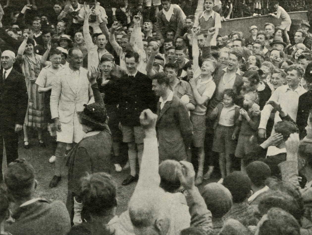 Su Majestad en su campamento de chicos en Southwold, 1937 de Unbekannt