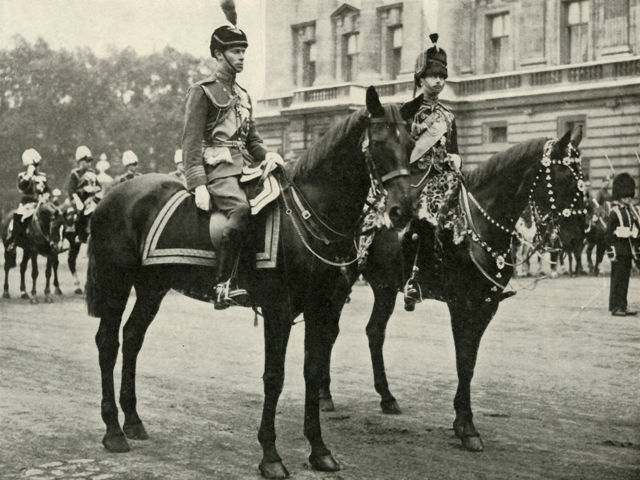 Su Majestad con el Duque de Gloucester, en el Trooping the Colour, 1928, 1937 de Unbekannt