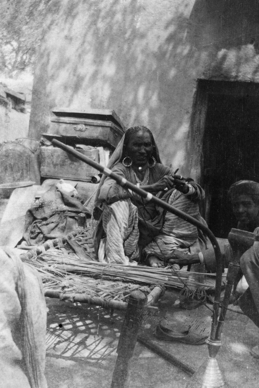 Mujer india de la casta más baja, Howshera, 1917 de Unbekannt