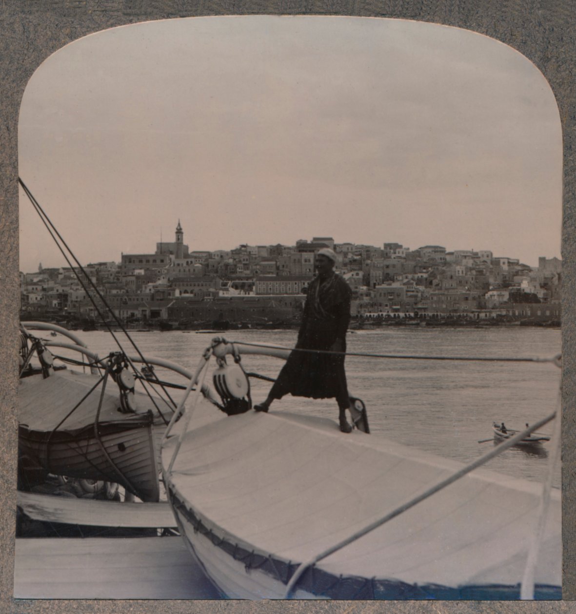 Jaffa la antigua Joppa desde el Mar, c1900 de Unbekannt