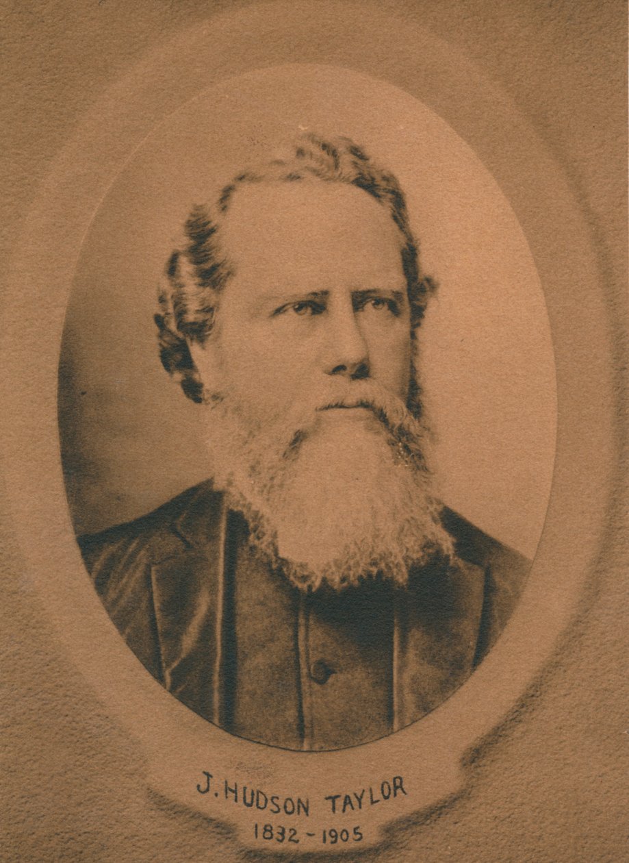 James Hudson Taylor 1832-1905, misionero cristiano protestante británico en China, c1910s de Unbekannt
