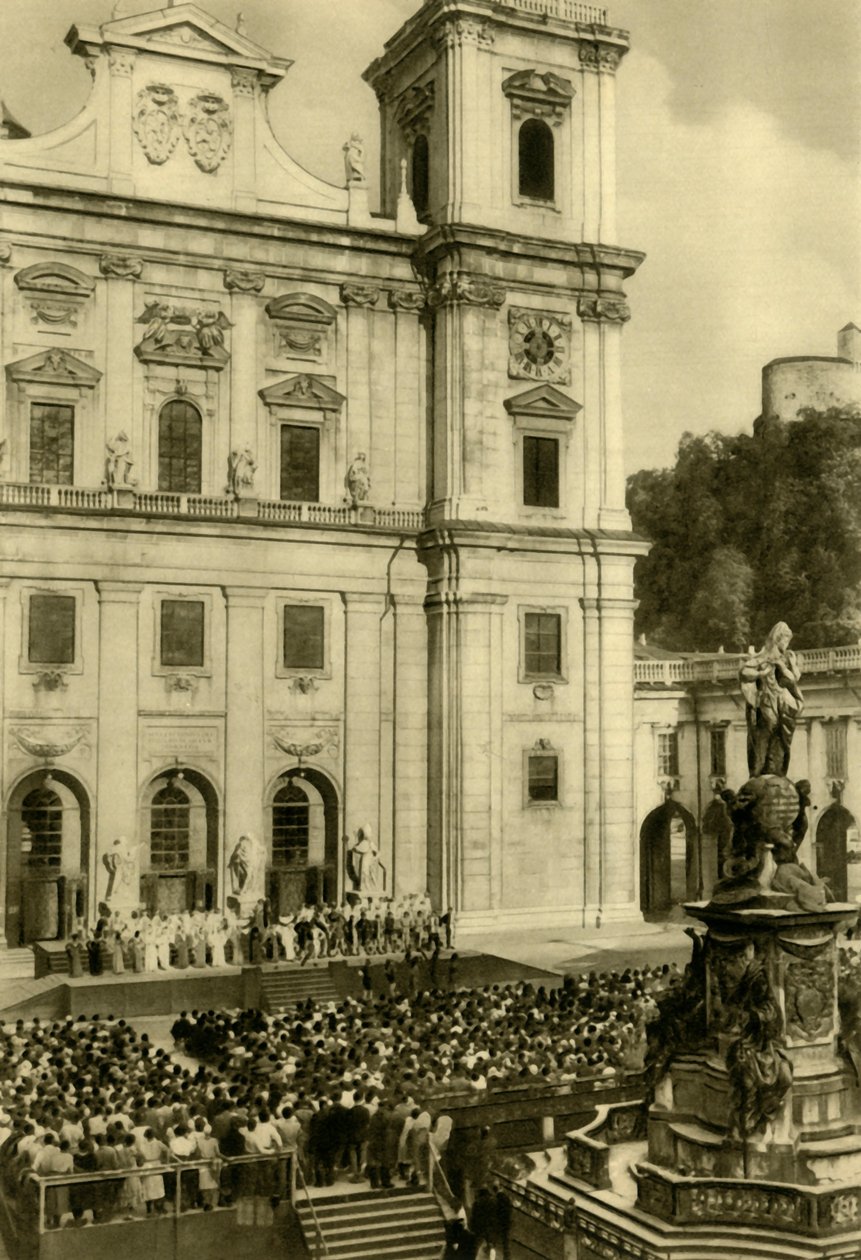 Jedermann representado frente a la Catedral de Salzburgo, Salzburgo, Austria de Unbekannt