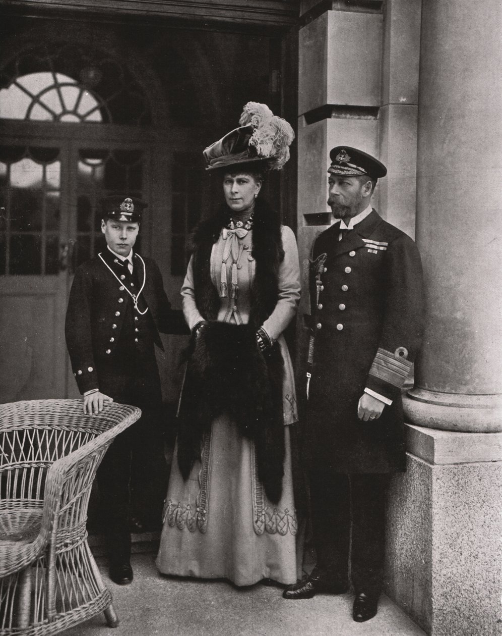 El Rey Jorge y la Reina María con su hijo el Príncipe Eduardo, mayo 1910 de Unbekannt