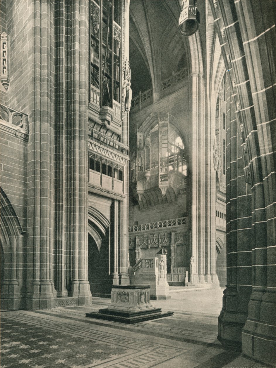 Catedral de Liverpool: Vista general desde el transepto memorial. Arquitecto, Sir G. Gilbert Scott, 1924 de Unbekannt