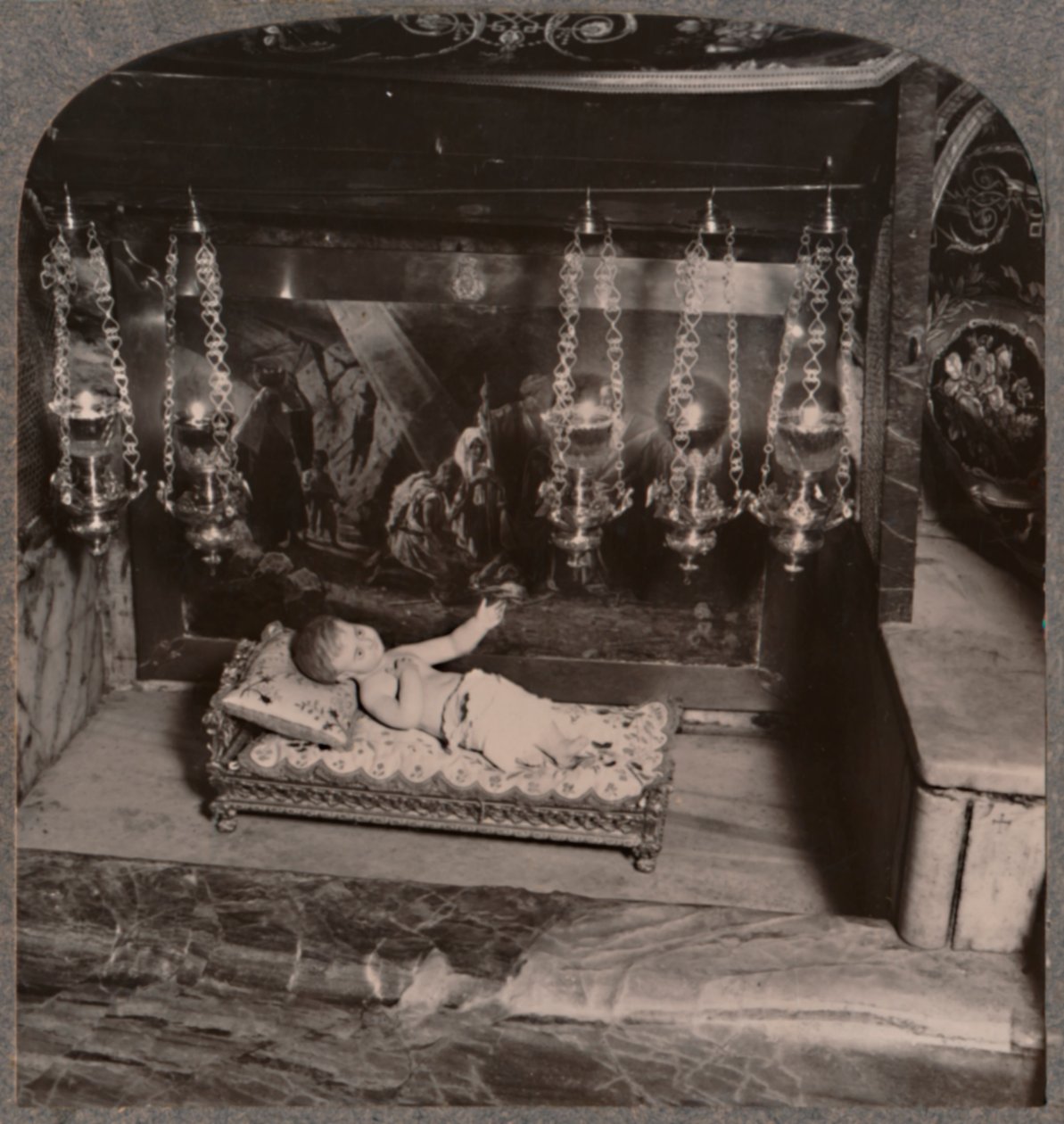 Pesebre de Cristo, Iglesia de la Natividad, Belén, c1900 de Unbekannt