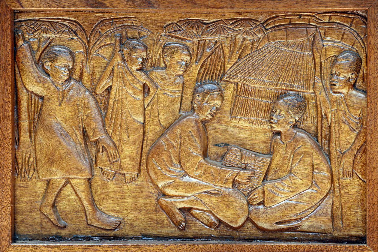 Santuario de los mártires católicos de Namugongo, Kampala. Relieve de la puerta de la iglesia, 20160217, Kampala, Uganda de Unbekannt