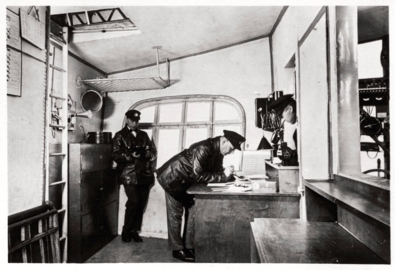 Sala de navegación, Zeppelin LZ 127 Graf Zeppelin, 1933 de Unbekannt