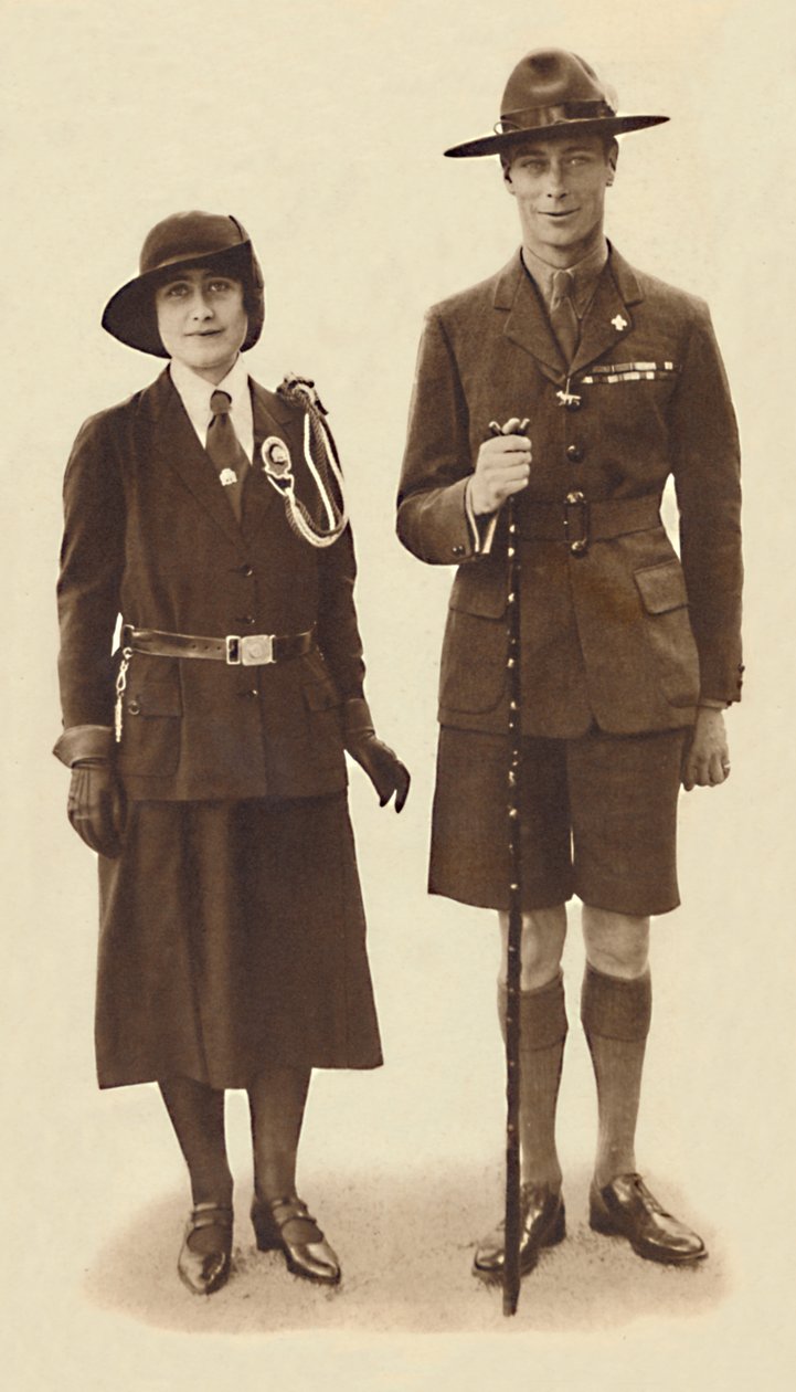De camino a una reunión de Scouts y Guías, c1931 1937 de Unbekannt