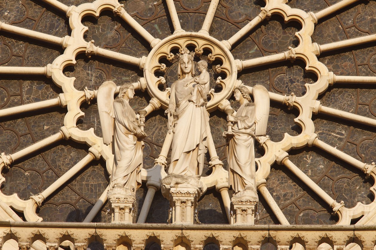 Catedral de Notre Dame de París ala oeste: Virgen y niño y ángeles, París, Francia de Unbekannt
