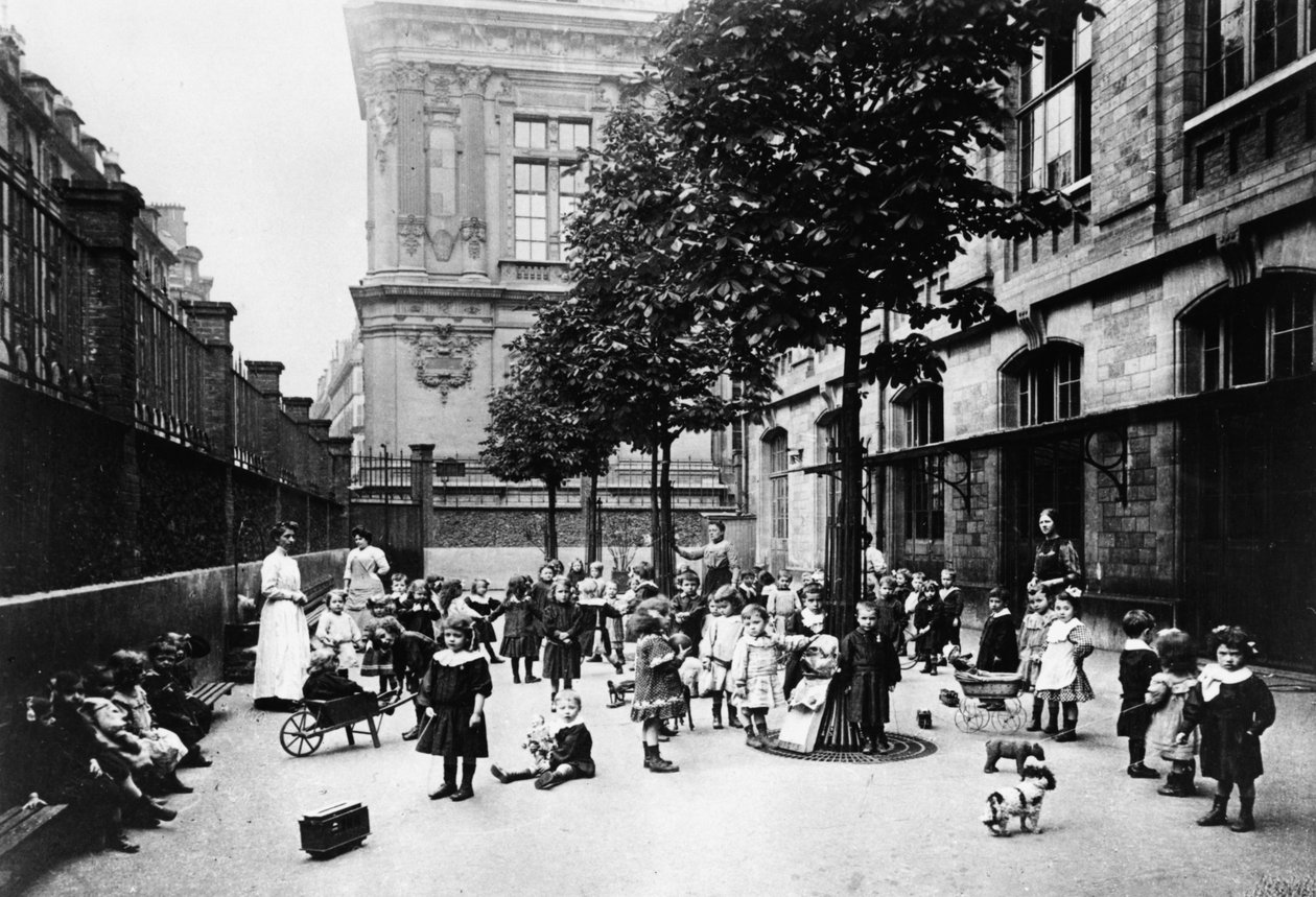 Fotografía de niños en la escuela durante la Comuna de París, 1871 de Unbekannt