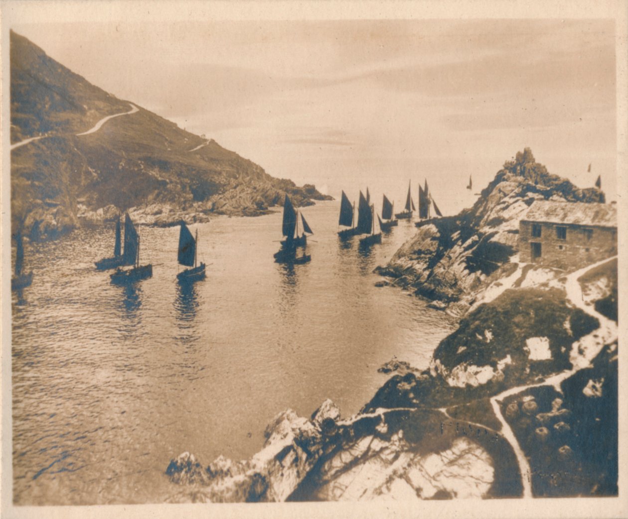 Puerto de Polperro y Rocas Peak, 1927 de Unbekannt