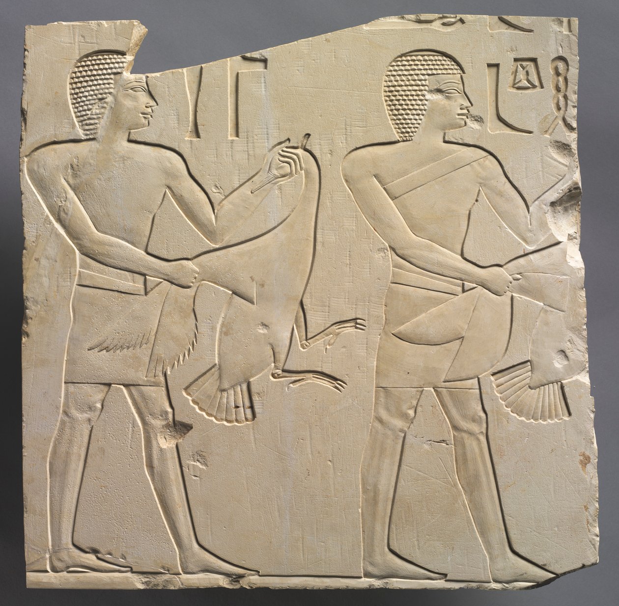 Profeta y sacerdote lector con ofrendas de gansos vivos, c. 667-647 a.C. de Unbekannt
