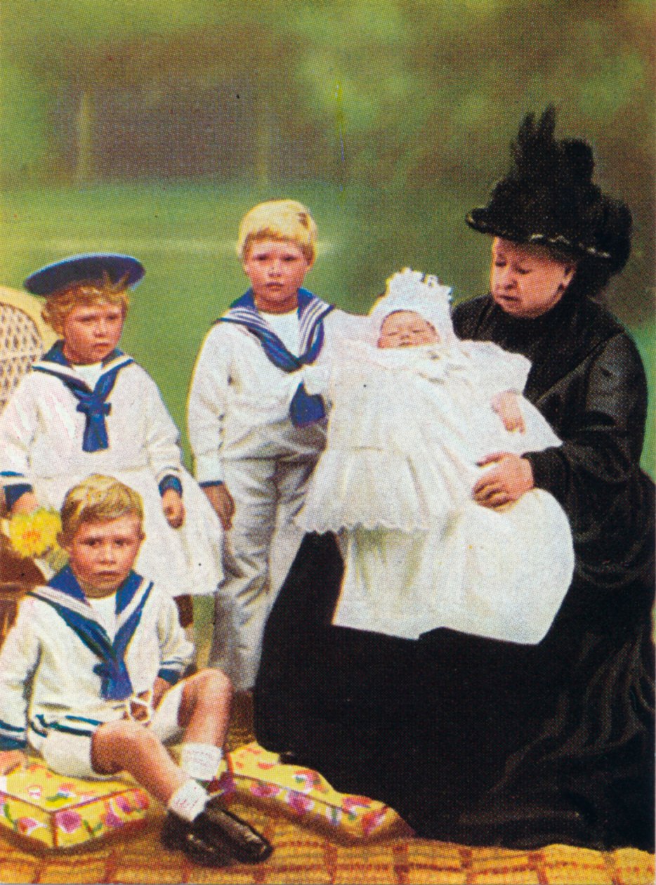 Reina Victoria 1819-1901 con algunos de sus bisnietos, en Osborne House en la Isla de Wight de Unbekannt