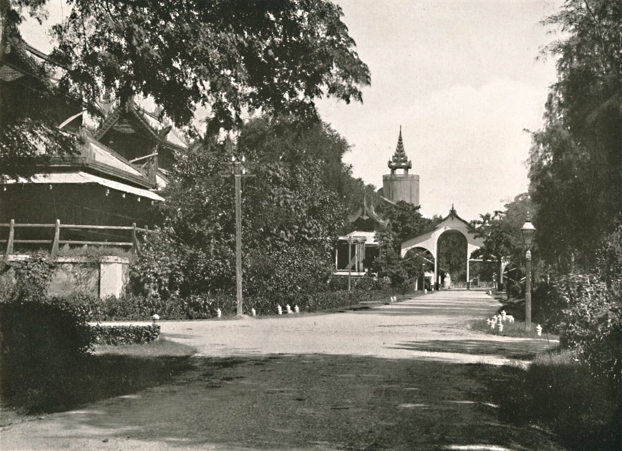 La Torre de Reloj de la Reina, el Palacio, Mandalay de Unbekannt