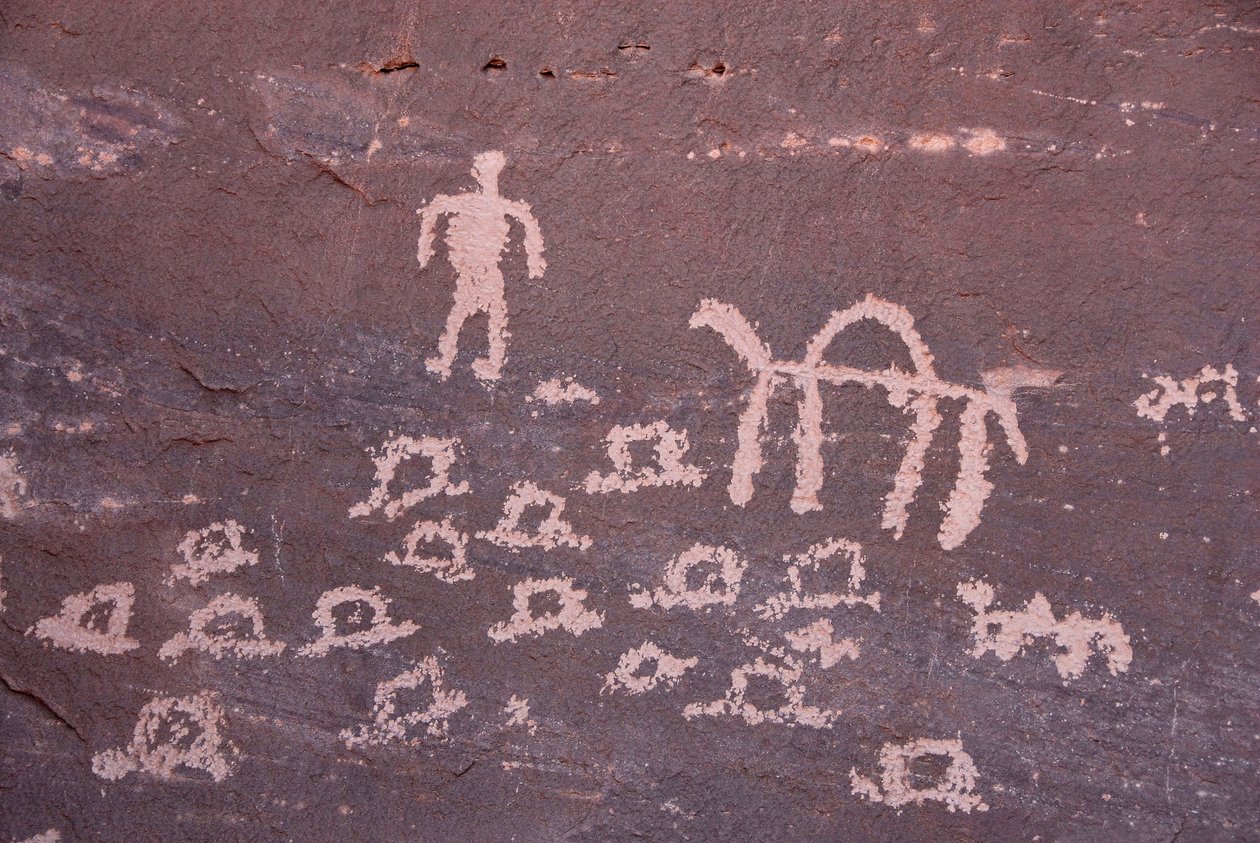 Pinturas rupestres en Inchalt, GHAT, LIBIA de Unbekannt