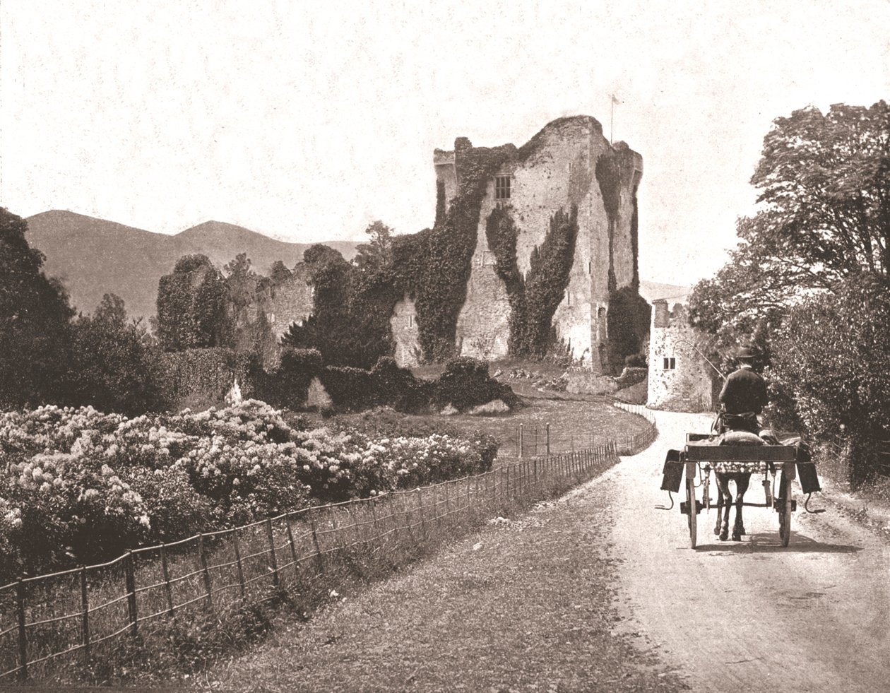 Castillo de Ross, Isla de Ross, Condado de Kerry, Irlanda, 1894 de Unbekannt