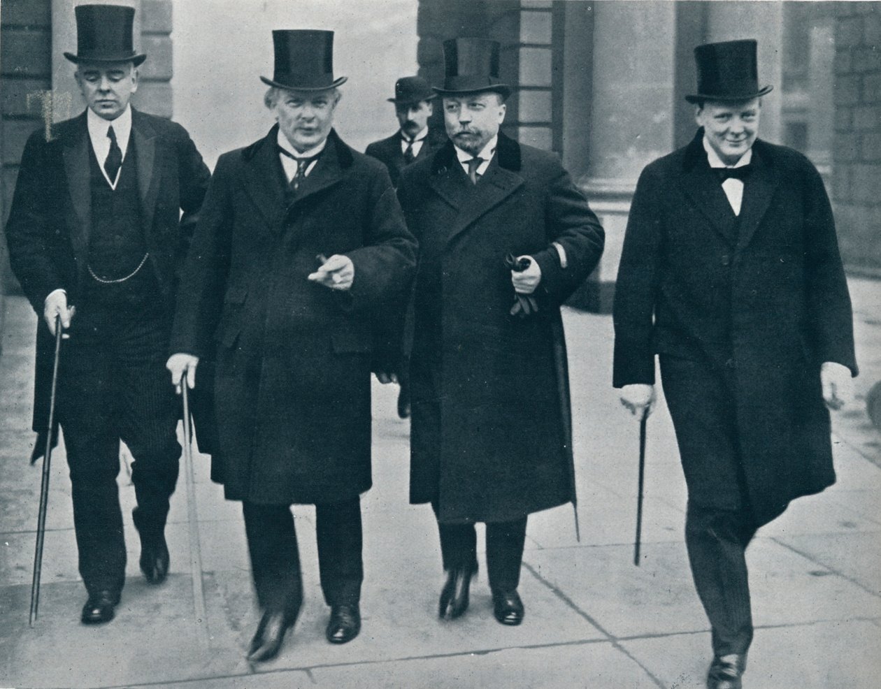 Ministro de Finanzas ruso en Inglaterra: M. Bark camino a la Cámara de los Comunes, 1914 de Unbekannt