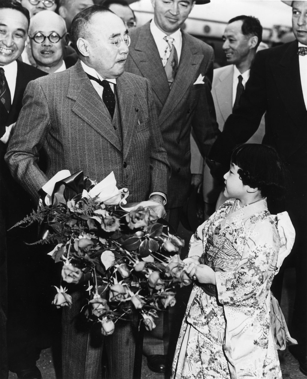 Shigeru Yoshida llega al Tratado de Paz de San Francisco, EE.UU., abril de 1952 de Unbekannt