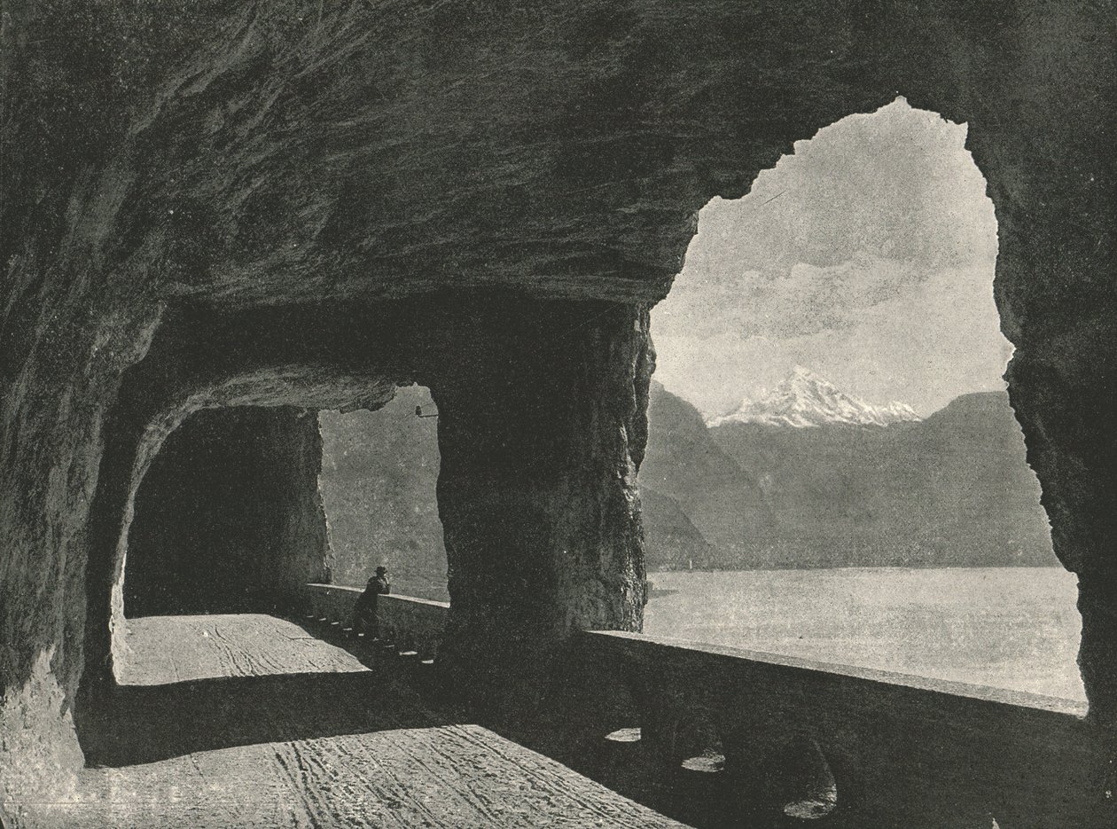 La Axenstrasse, cerca de Fluelen, Suiza, 1895 de Unbekannt