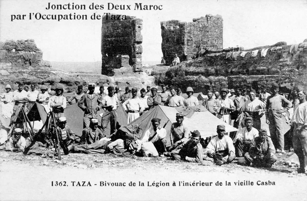 El campamento de la Legión Extranjera, Taza, Marruecos de Unbekannt