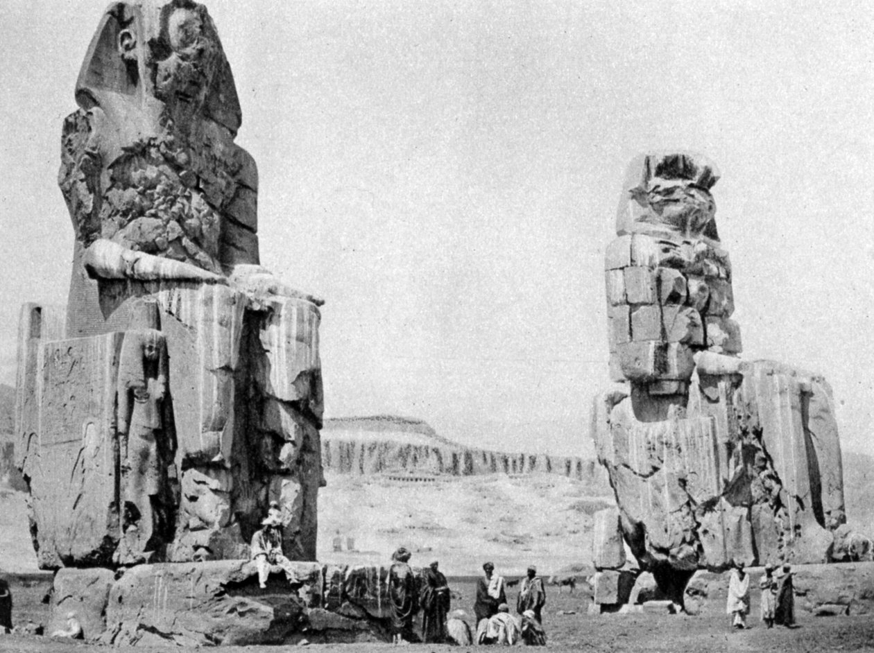 Los Colosos de Memnón, Luxor Tebas, Egipto, c1922 de Unbekannt