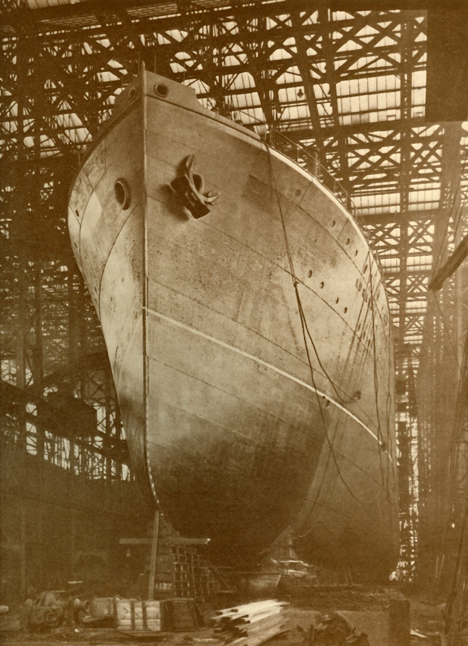 El Cunard Aurania 14,000 toneladas en los astilleros de Newcastle-On-Tyne, c1930 de Unbekannt
