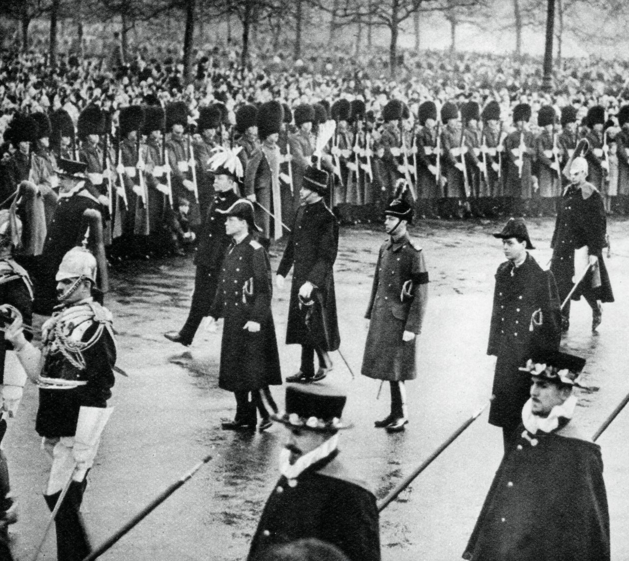 El Duque de York en el cortejo fúnebre del Rey Jorge V, 1936, 1937 de Unbekannt