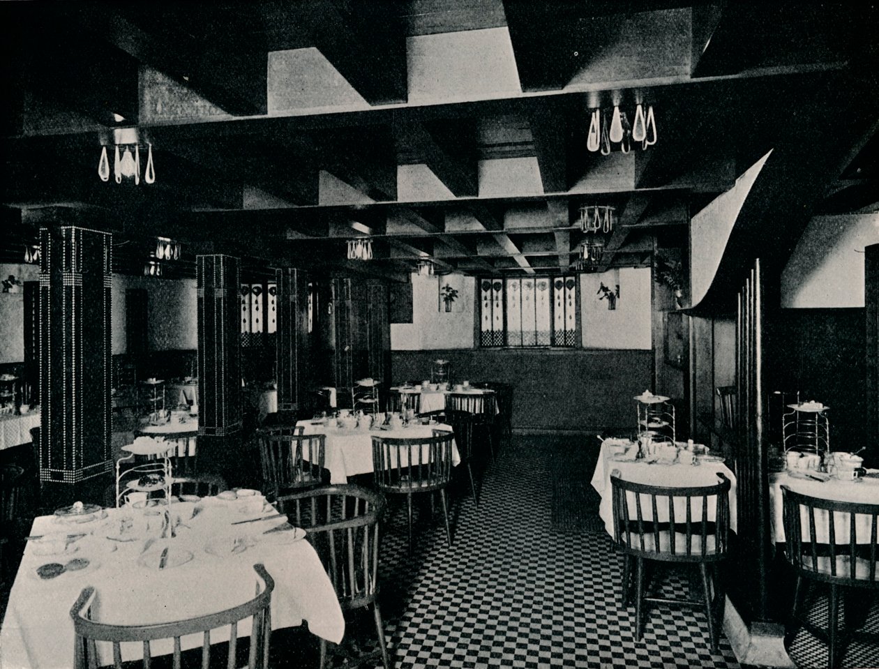 La Antigua Cocina en la Casa de Té de Miss Cranston, Argyle Street, Glasgow, c1906 de Unbekannt