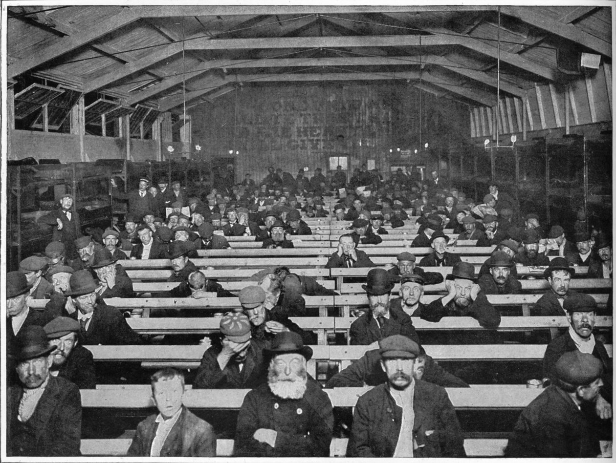 El Penny Sit-Up, refugio del Ejército de Salvación, Blackfriars, Londres, c1900 1901 de Unbekannt