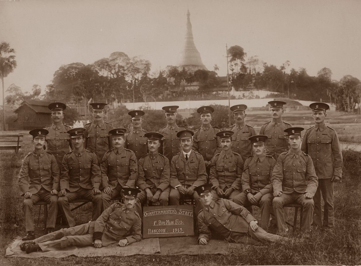 El personal del intendente del 1er Royal Munster Fusiliers, Rangún, Birmania de Unbekannt