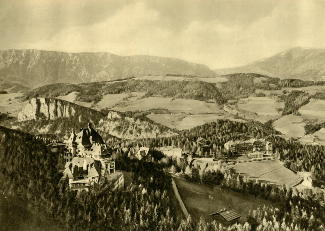 El Schneeberg y la cordillera Rax, Semmering, Baja Austria, c1935 de Unbekannt