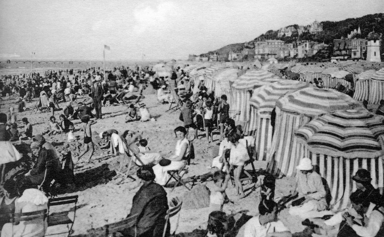 La playa, Trouville, Francia, c1920s de Unbekannt