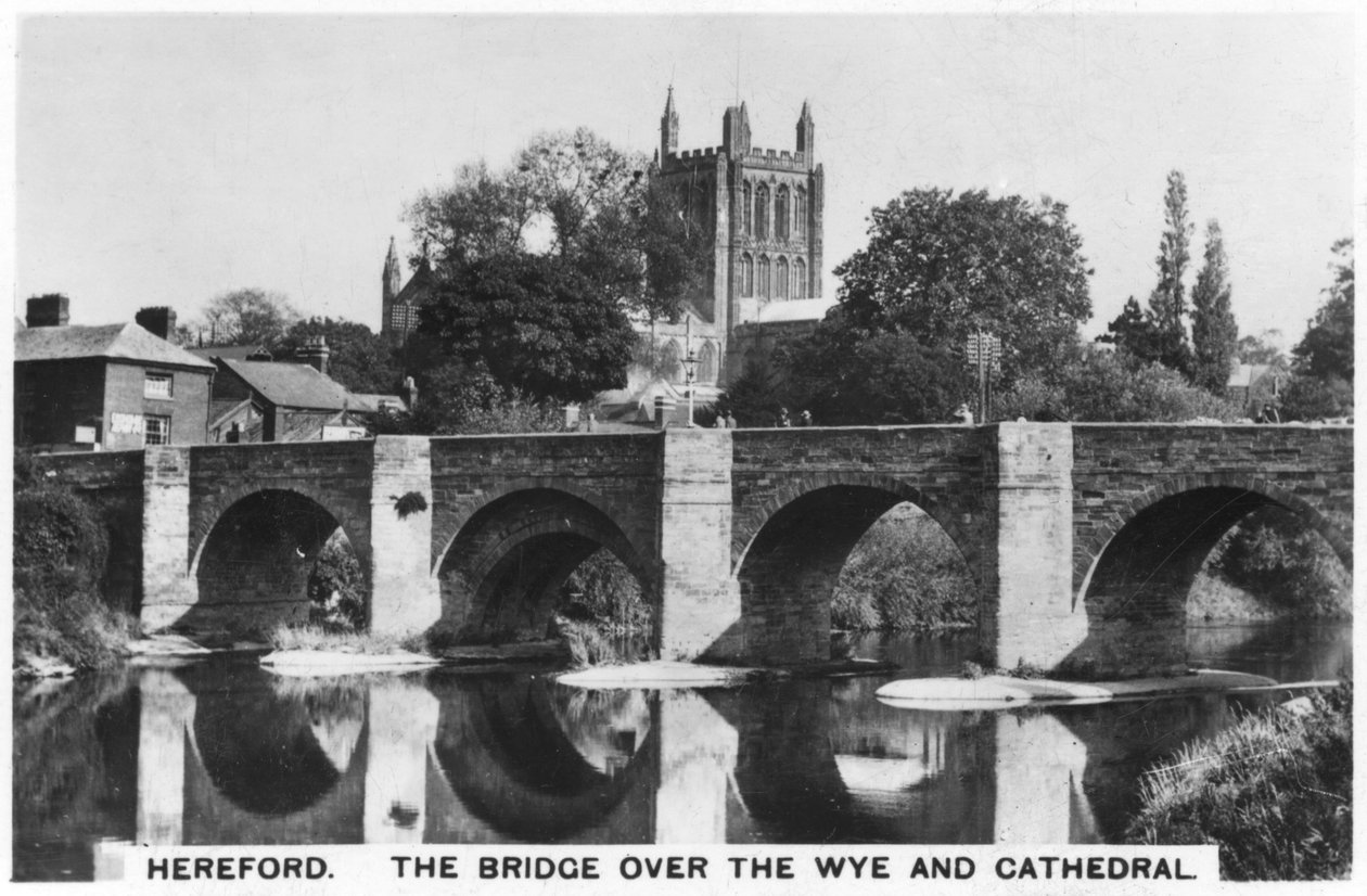 El puente sobre el Wye y la catedral, Hereford, 1936 de Unbekannt