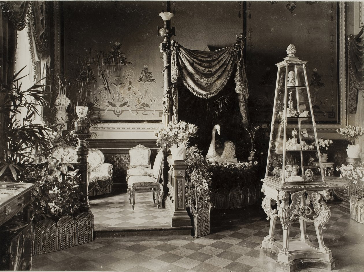 La exposición de la colección Fabergé de la Familia Imperial Rusa en la Mansión Dervis en San Petersburgo de Unbekannt
