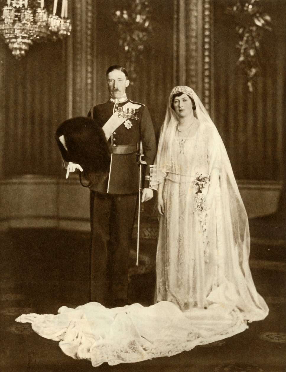 El matrimonio de la Princesa María y el Vizconde Lascelles, 28 de febrero de 1922, 1935 de Unbekannt