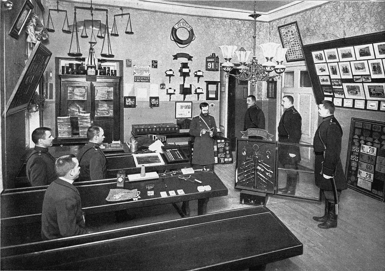 Los reclutas de la policía en la escuela de policía de San Petersburgo, 1903 de Unbekannt